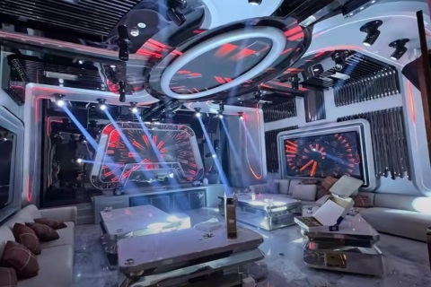 鄂尔多斯市区大型夜场KTV招聘！真实包住宿