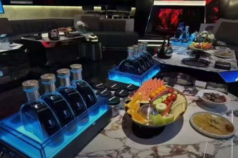 鄂尔多斯云LIVE酒吧招聘营销员-本地场所招聘各路英才齐汇聚